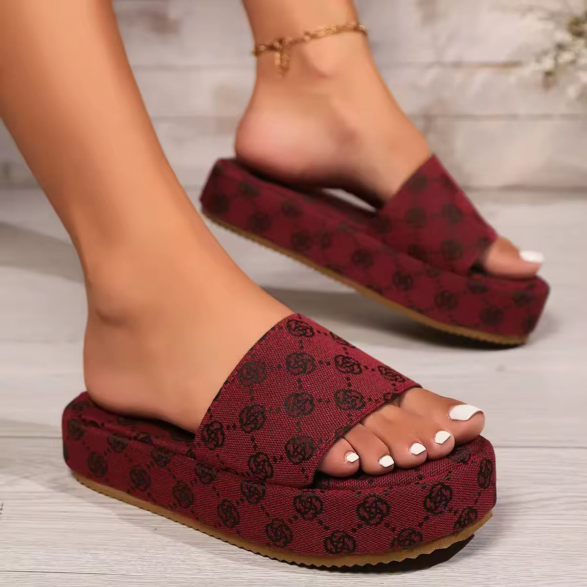 Ladies fashion